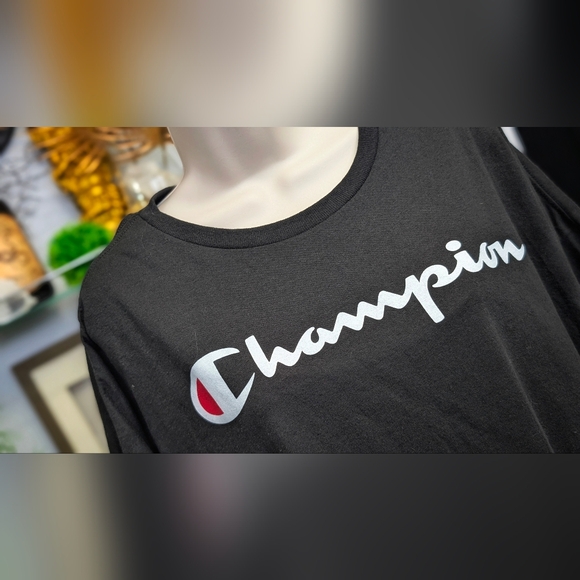Black Champion T-shirt NEW 4XL - Picture 2 of 5